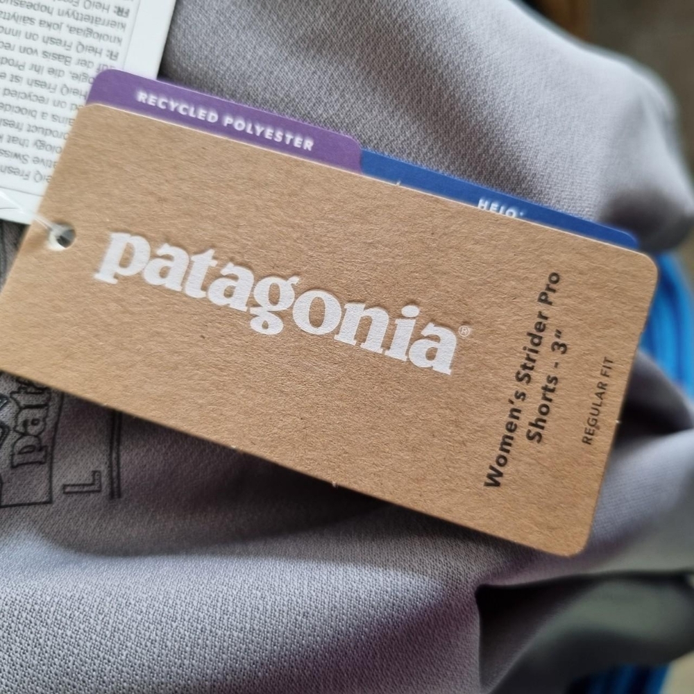 Patagonia running shorts Size large uk 12/14Pockets BNWT - Picture 3 of 4